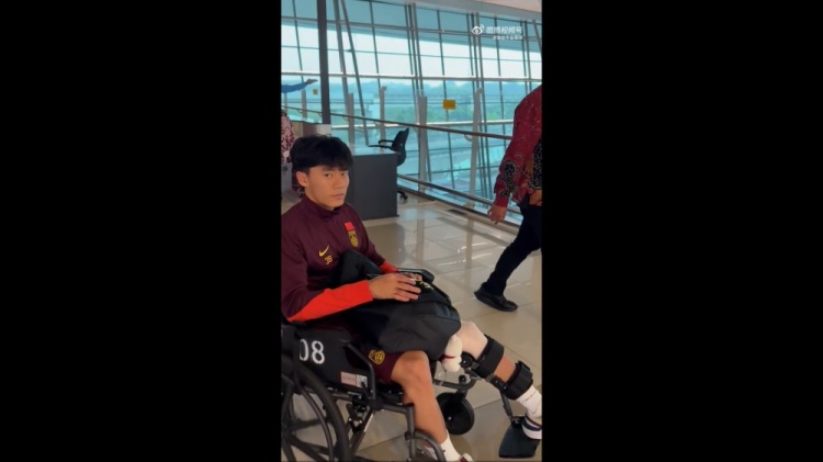 成都蓉城官方：胡荷韜左膝韌帶和半月板疑似損傷，有待進(jìn)一步檢查