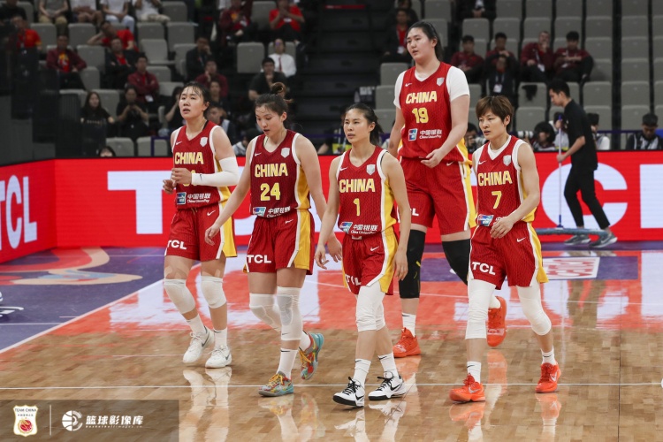 媒體人：女籃年輕球員的問題指望WCBA根本沒戲 要提高基本功&體能