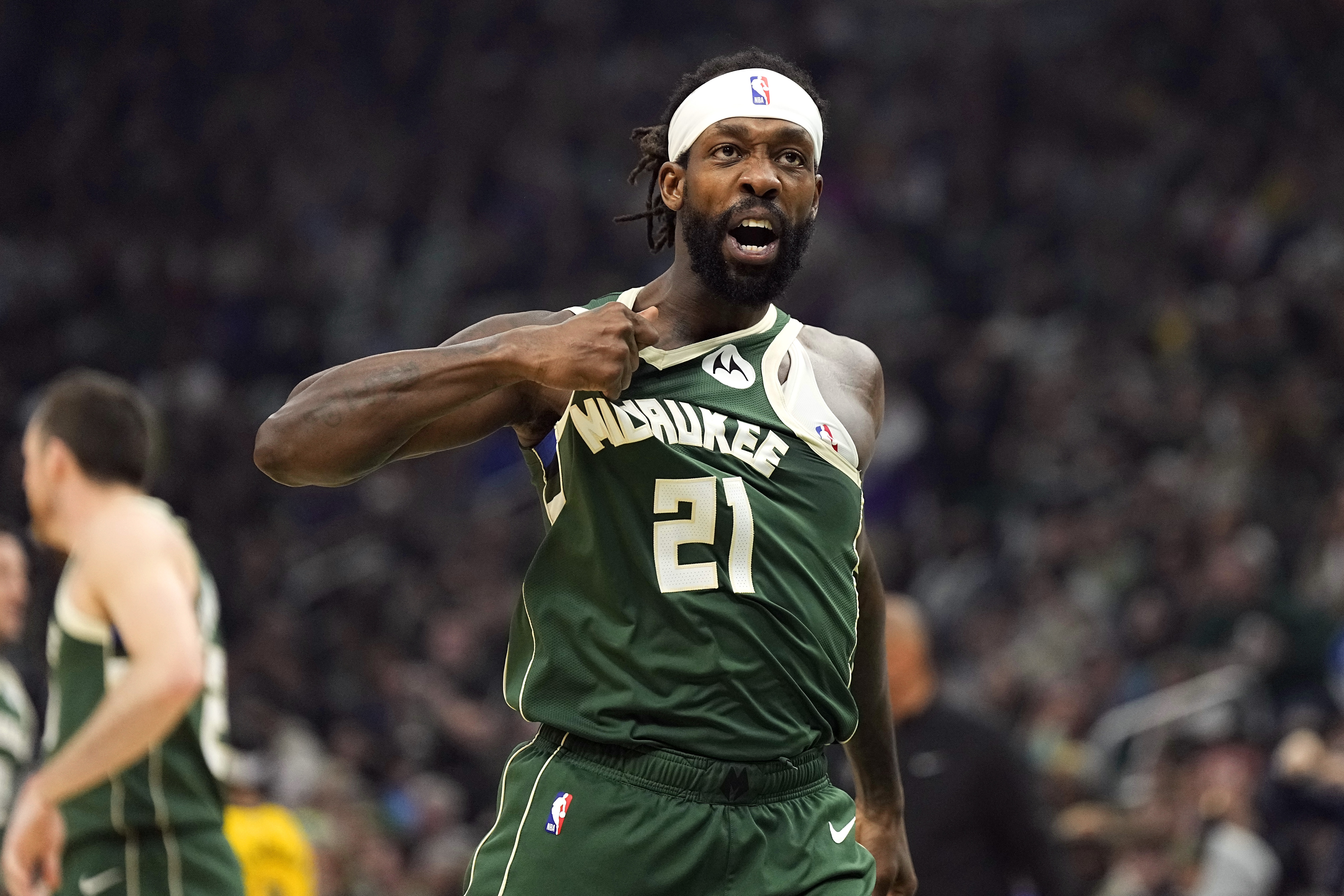 貝弗利：我35歲的時候仍然是NBA首發(fā) 特雷-楊能做到嗎？
