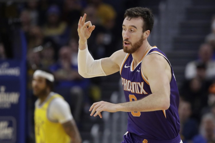 2015年9號秀！媒體人：卡明斯基將代表廣州龍獅出戰(zhàn)NBA季前賽