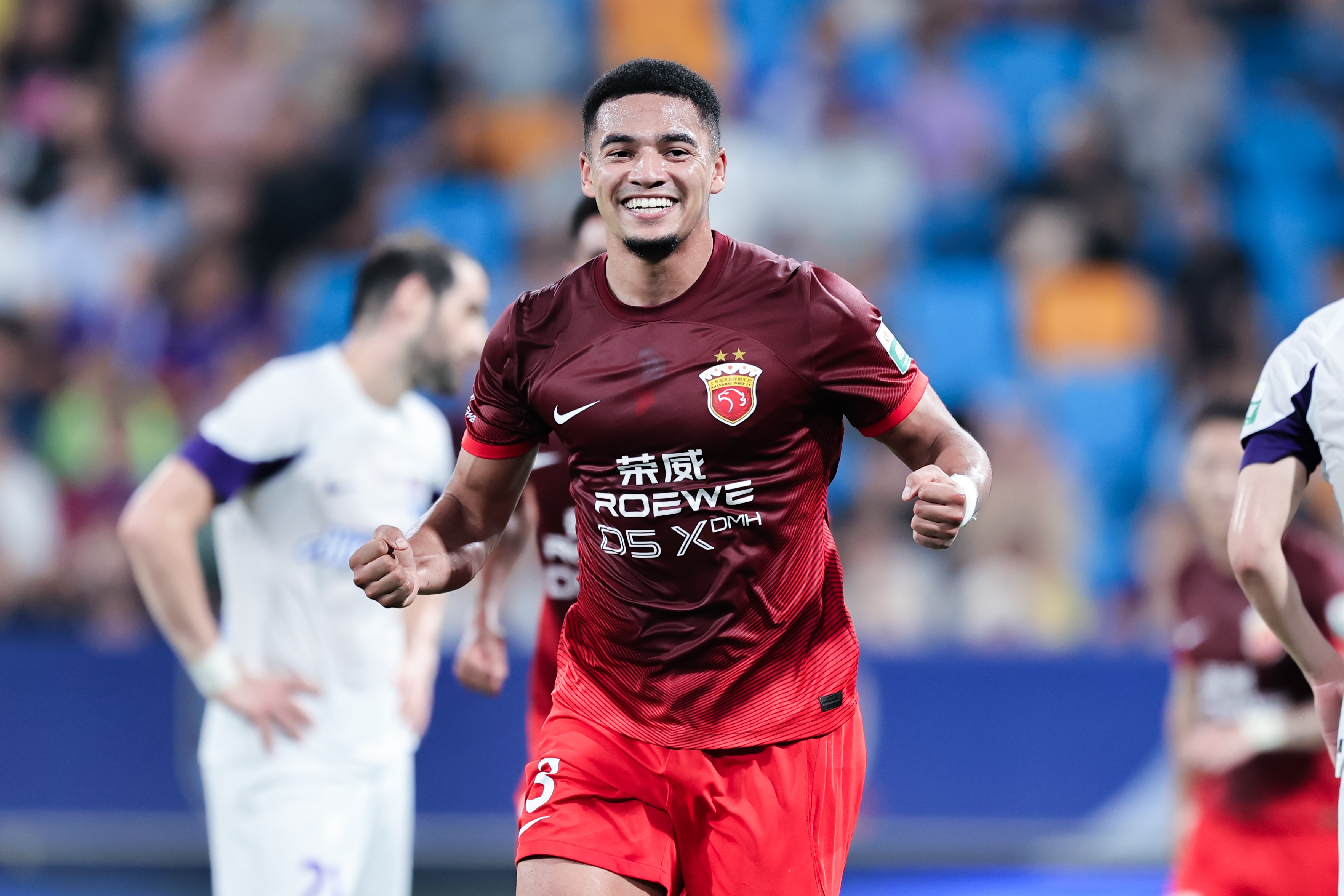 滬媒：蔣光太、李帥缺陣，海港對(duì)陣廣島三箭拿1分是現(xiàn)實(shí)目標(biāo)