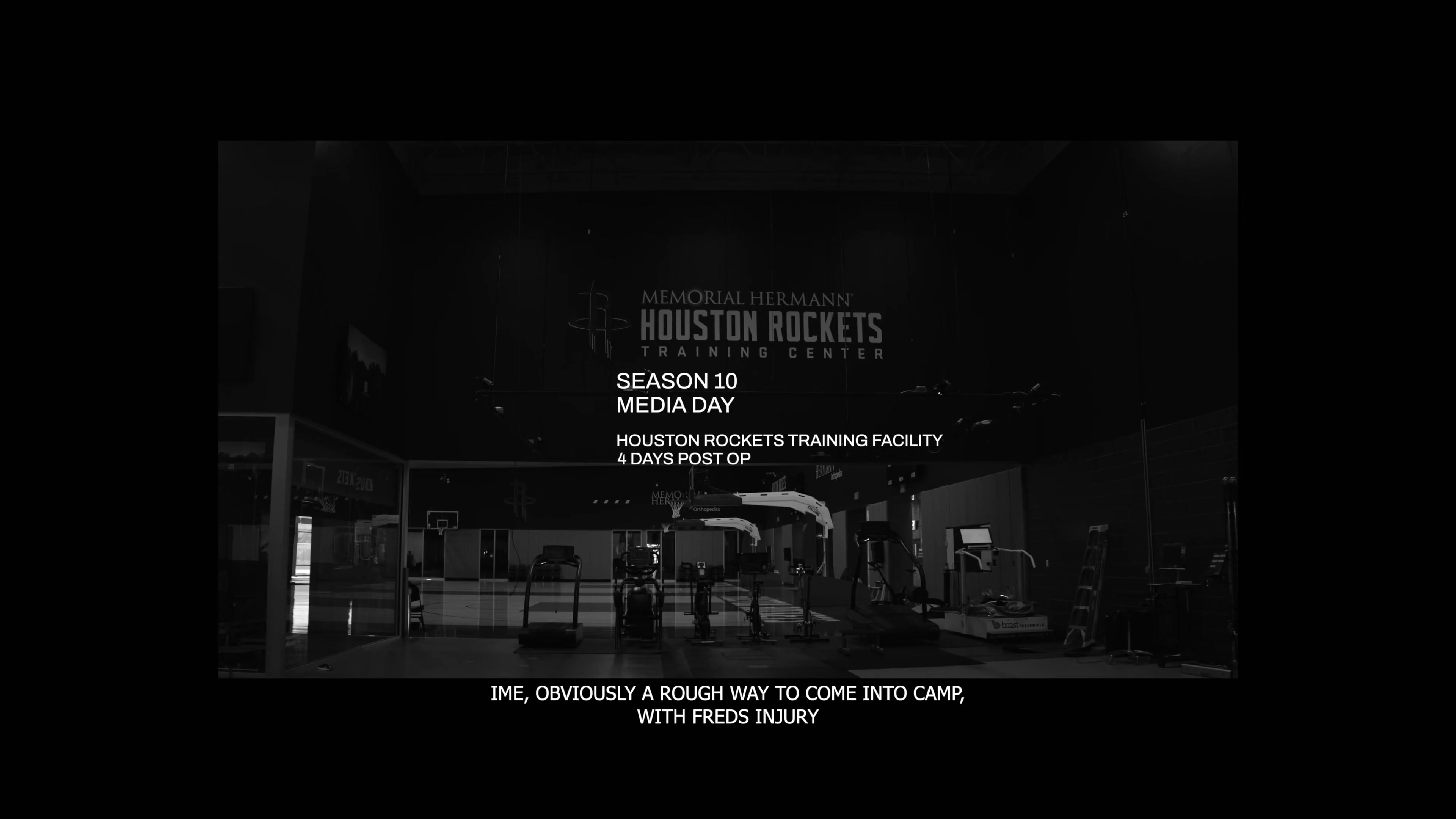 可能賽季報(bào)銷(xiāo)！范弗里特曬治療視頻：今年媒體日我不用接受采訪了